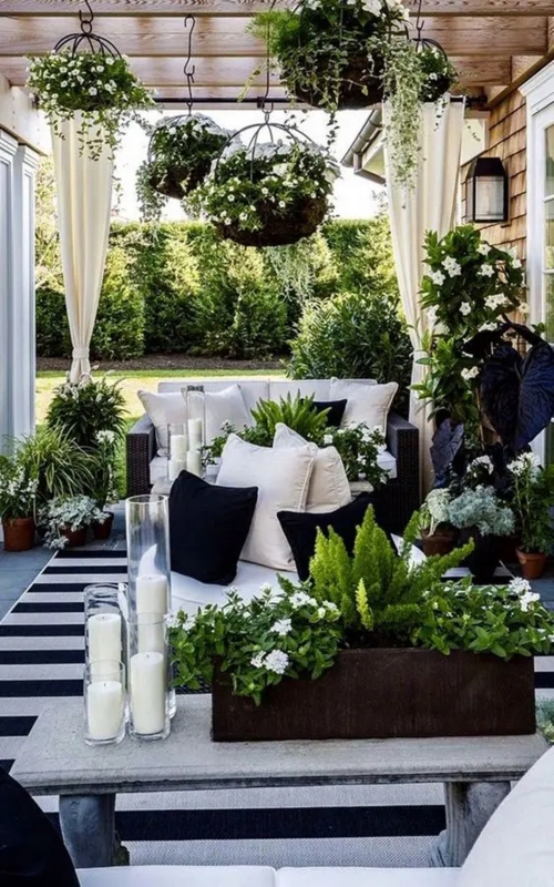 Contemporary Wicker Patio Chairs with Candlelight Ambiance