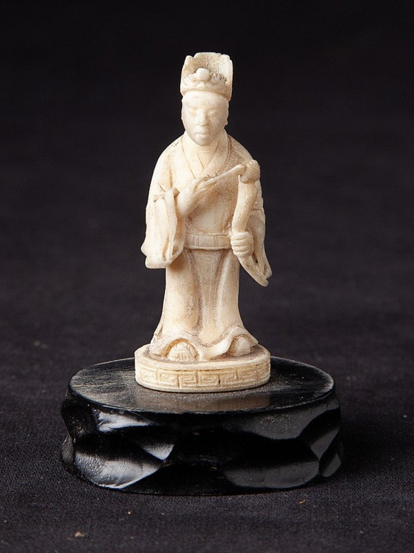 Figurine Collectible Chinese Woman, Traditional Hanfu Pedestal Base