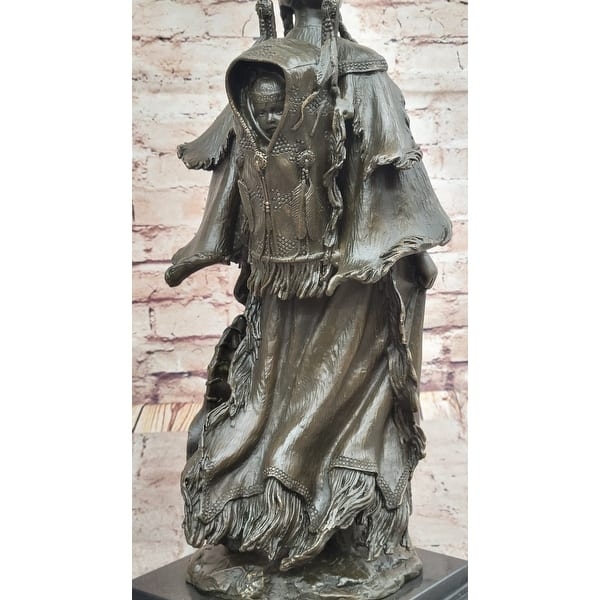 Figurine Holding Baby Sculpted Texture Stone-Like Southwestern Style