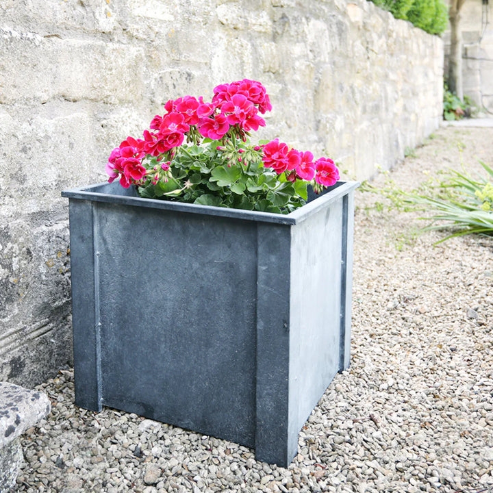 Garden Planter Vintage Zinc Finish Diamond Lattice Relief Medallion