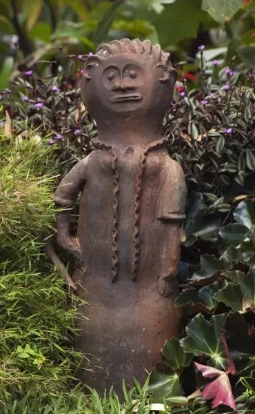 Garden Statue African Style Hand Carved Wood Figurative Decor