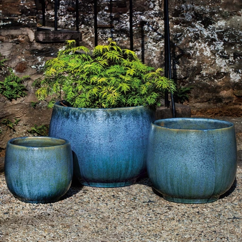 Graduated Planter Set in Mottled Blue Pearl Glaze for Coastal Patio