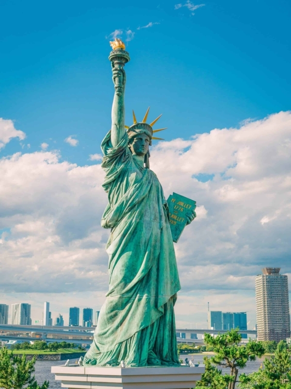 Historic Statue Oxidized Patina Spiked Crown Raised Torch Monument