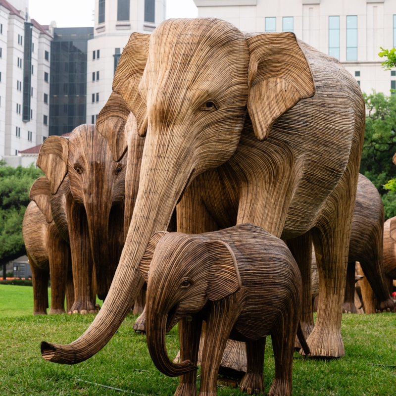 Large Woven Organic Fiber Elephant Garden Sculpture