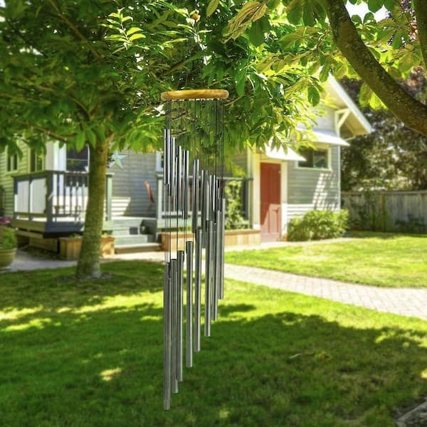 Leaf Shaped Catcher Wind Chimes with Wood-Toned Accents