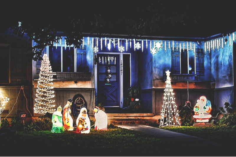 Nativity Set, Monochromatic Silhouette, Large Scale, Outdoor