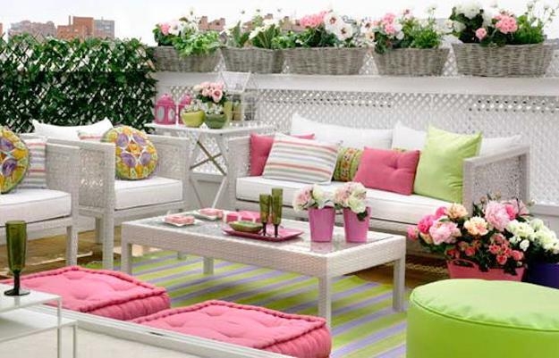 Outdoor Dining Set Scrolled White Metal Fuchsia Green Romantic Decor