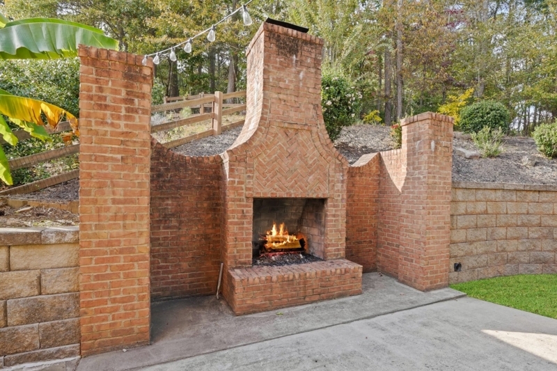 Outdoor Fireplaces -