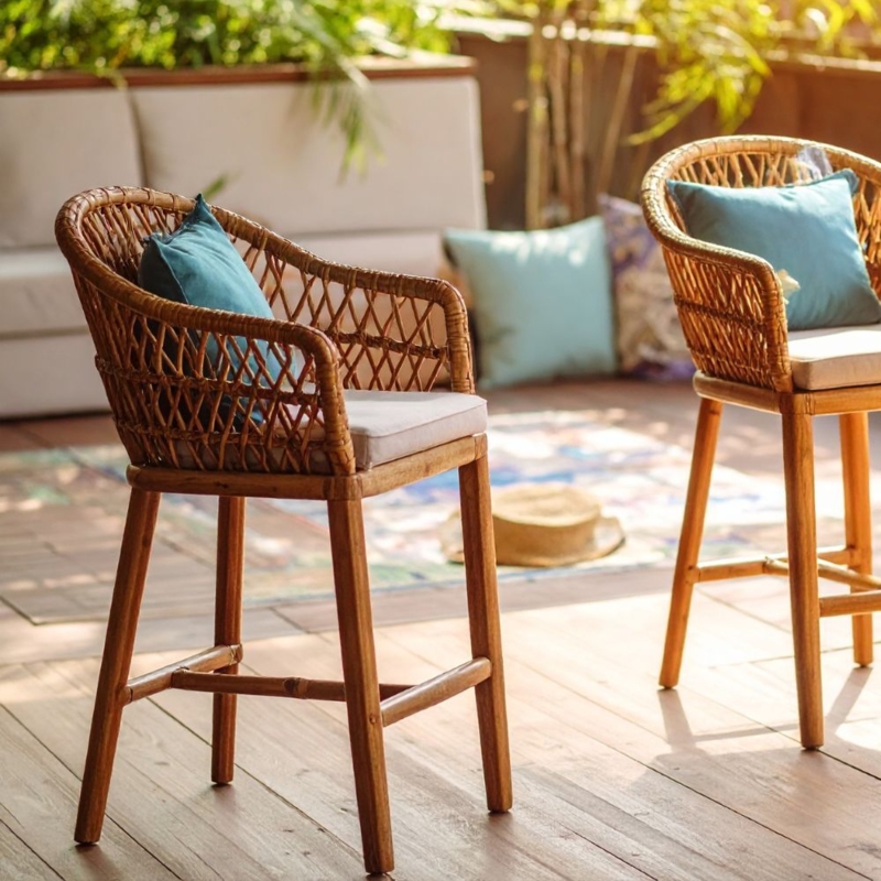 Outdoor Furniture Cushions with Tie-Back Straps, Blue Geometric Pattern