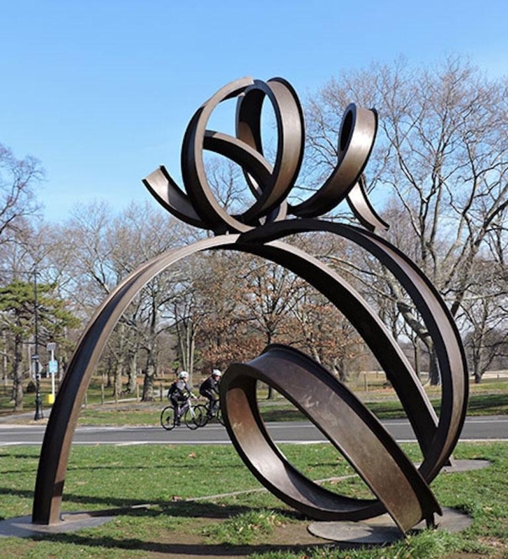 Outdoor Sculpture Polished Silver Abstract Flowing Curves