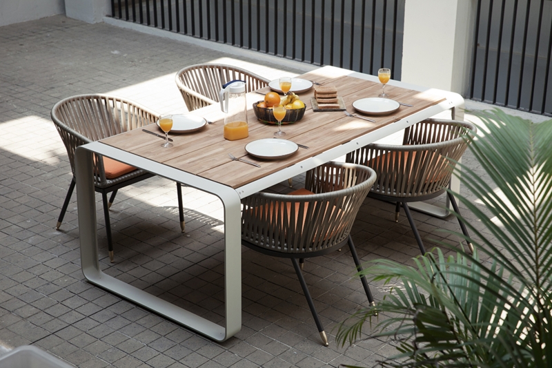 Patio Dining Set White Metal Woven Mesh Chairs Tapered Legs Airy