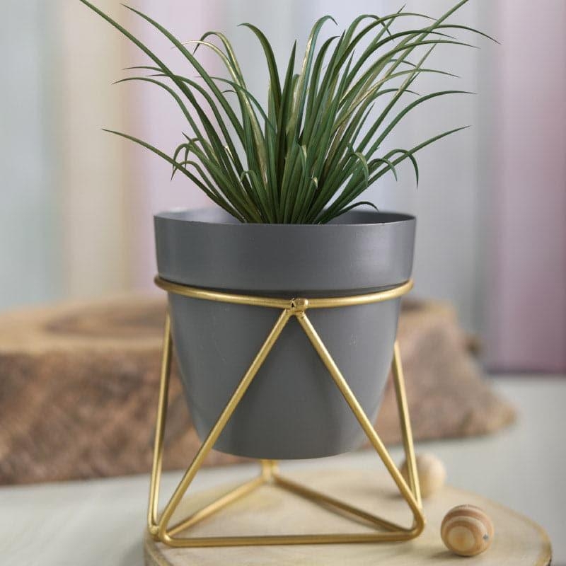 Pedestal Planter Polished Gold with Ribbed Fluted Texture