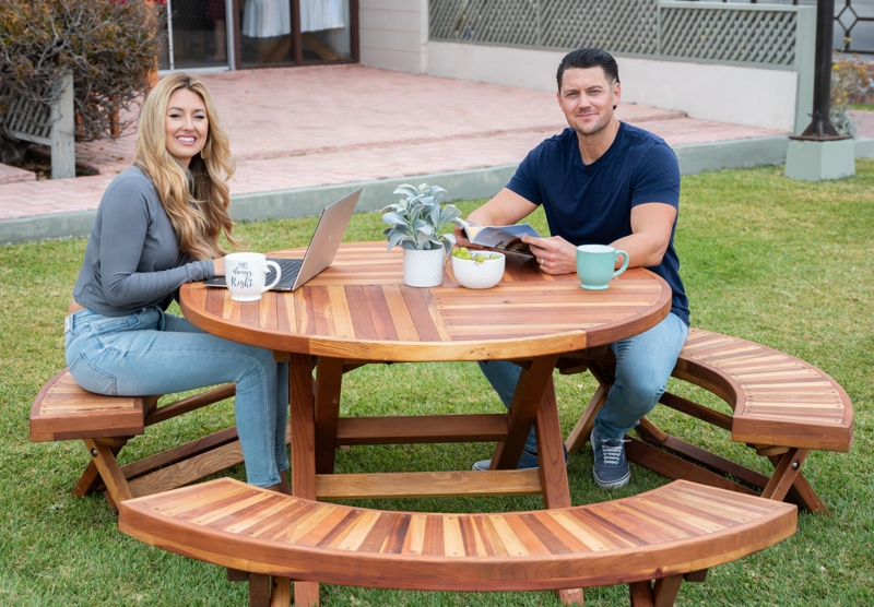 Picnic Table Round Tabletop Reddish-Brown Wood Arc Seating Integrated Benches