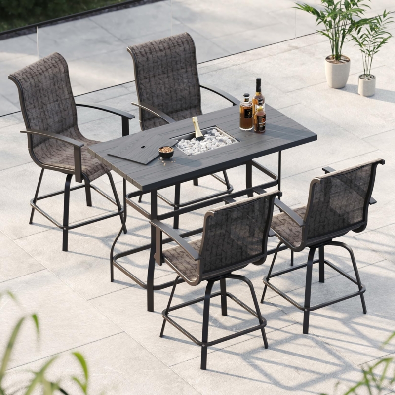 Plaid Mesh Outdoor Bar Set with Swivel Stools and Wood-Toned Top