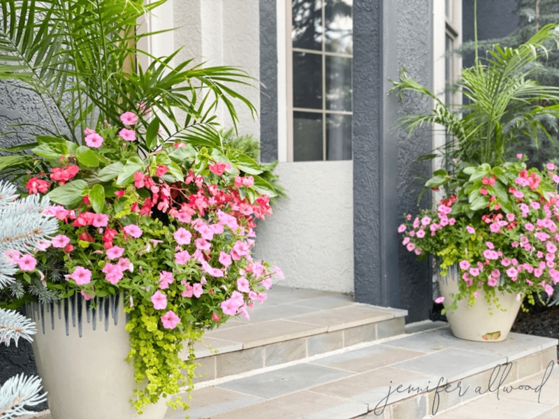 Planter Oversized Gold Metallic with Ribbed Tapered Silhouette