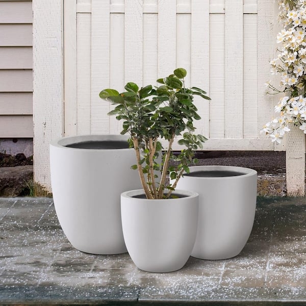 Planter Pot Set Seamless Concrete Pure White Graduated Sizes