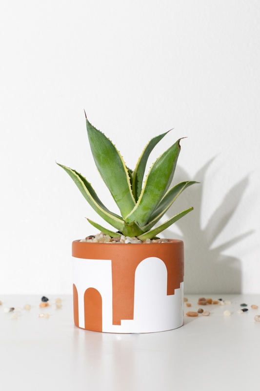 Planter Set Black White Architectural Cutouts Stepped Detail