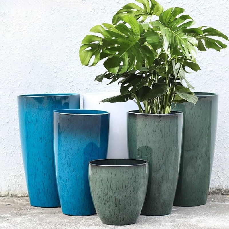 Planter Set Charcoal Gray Vertical Ribbed Tapered Round