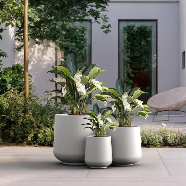 Planter Set Graduated Sizes Tall Round Crisp White Scandi Style Indoor
