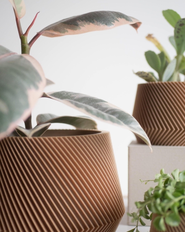 Planter Set Small Sculptural Tapered Form Fine Ribbed Wood Tone