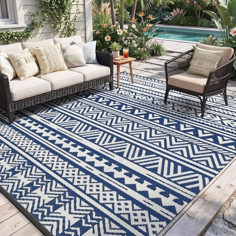 Plastic Straw Outdoor Rug With Reversible Design Patio Area Rug Ideas
