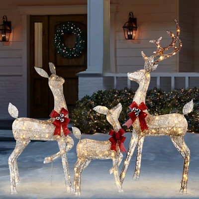 Pre-Lit Deer Family Set Wire Mesh Warm Ambient Light