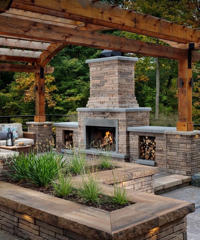 Prefabricated Outdoor Fireplace with Tapered Chimney