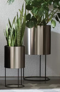 Raised Planter Cylindrical Form White Pot Black Metal Stand Minimalist