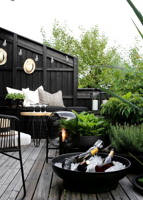 Scandinavian Outdoor Dining Set with Hairpin Legs and Built-in Seating