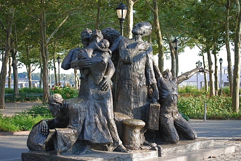 Sculpture Expressive Poses Weathered Figurative Metal Yard Art