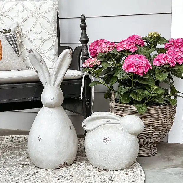Sculpture Minimalist Form Stone Like Rustic Stone Animal Sculptures