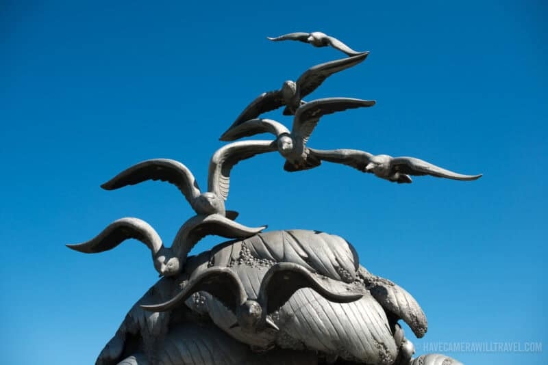 Sculpture Seagull Figures Verdigris Finish Dynamic Flight Coastal Style