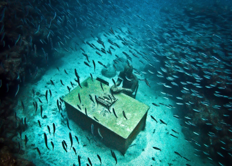 Sculpture Underwater Sculpture Garden Concept Weathered Concrete