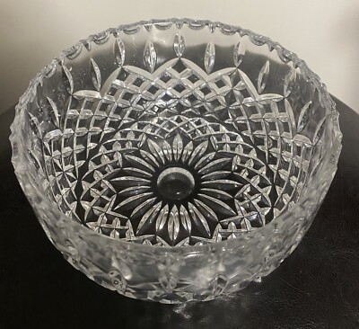 Serving Bowl Vintage Cut Glass Scalloped Starburst Geometric Heavy