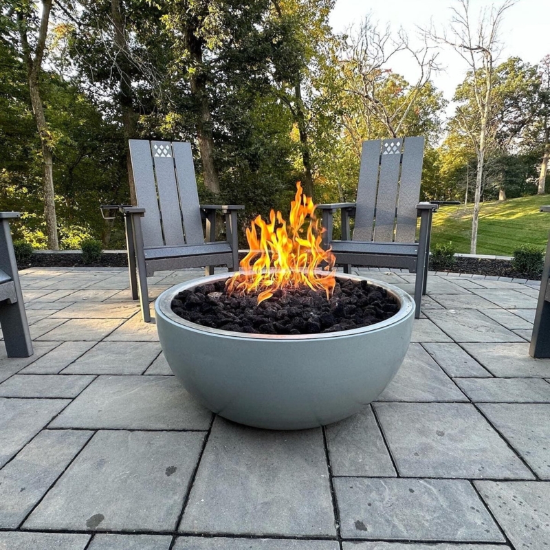Spun Aluminum Gas Fire Pit Bowl with Black Fire Glass