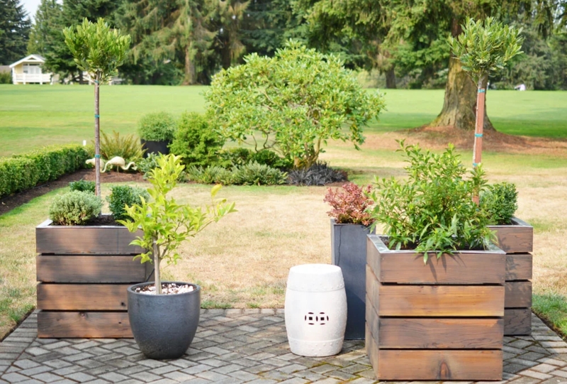 Tall Planter Rectangular Charcoal Matte Finish