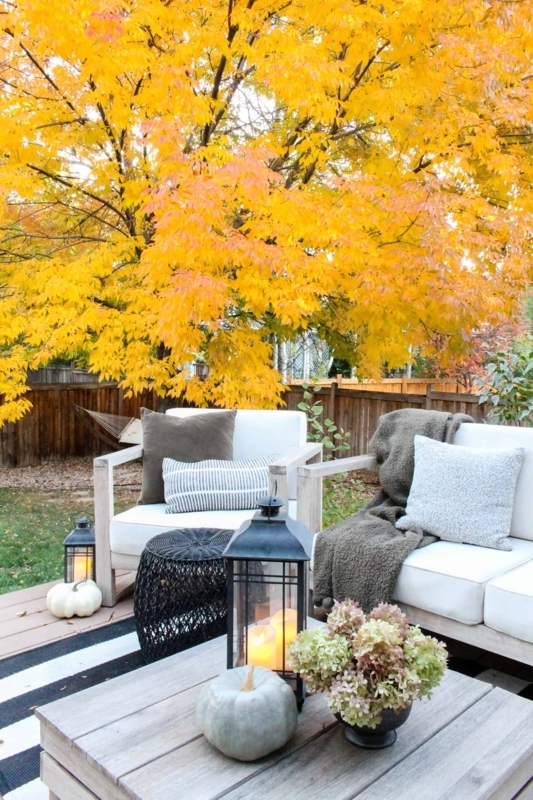White Painted Wood Outdoor Sofa Farmhouse X-Back Detail