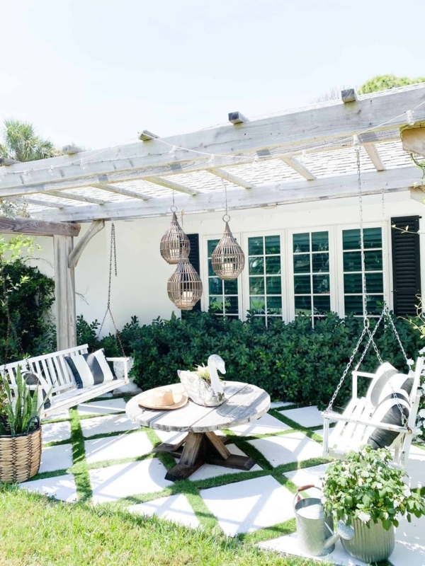 White Slatted Outdoor Coffee Table on Navy Geometric Rug Ideas