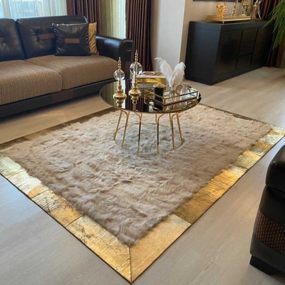 Area Rug: Cream and Gold Toned Patches with Wool Like Appearance