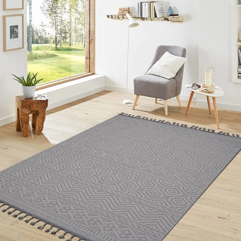 Area Rug High Contrast Trellis Pattern Cream Charcoal Low Pile