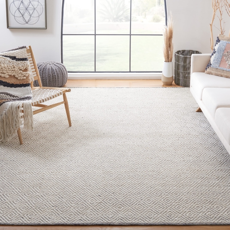 Area Rug High-Low Pile Damask Ivory Grey, Hand-Woven Wool Area Rug