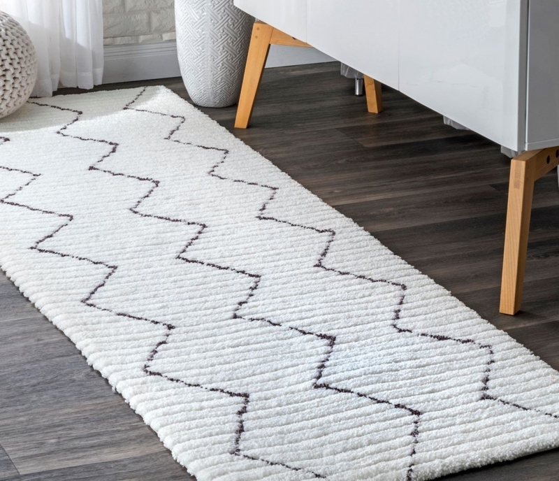 Area Rug: Light Gray Geometric Lattice Tasseled Corners Transitional