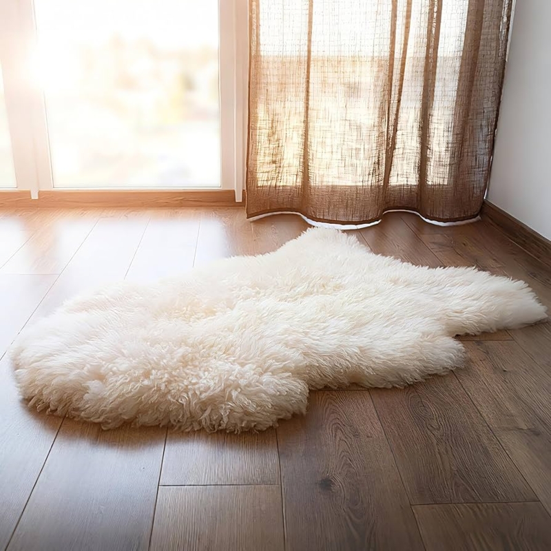 Area Rug: Natural Pelt Look Ivory Sheepskin with Dense Fluff