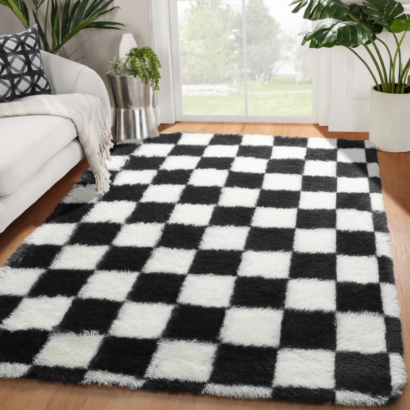 Area Rug: Shaggy Plush Texture High Pile Black And White Aesthetic