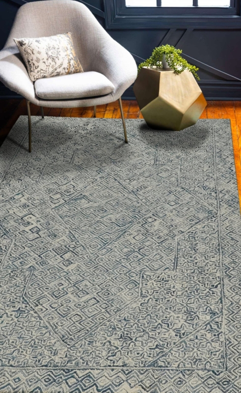 Area Rug Wavy Abstract Pattern Hand Tufted Navy Blue Woolen Look