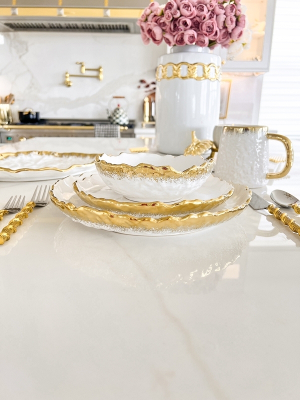 Ceramic Dinnerware Set Wavy Gold Edge Beaded Rim