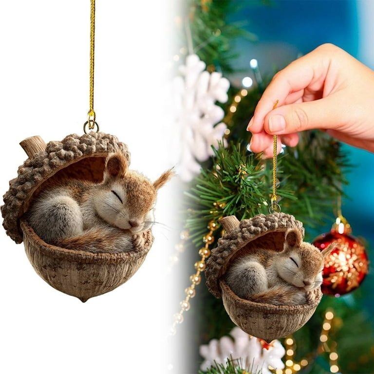 Christmas Ornament: Acorn Shaped Animal Set, Wood Grain Holiday Decor