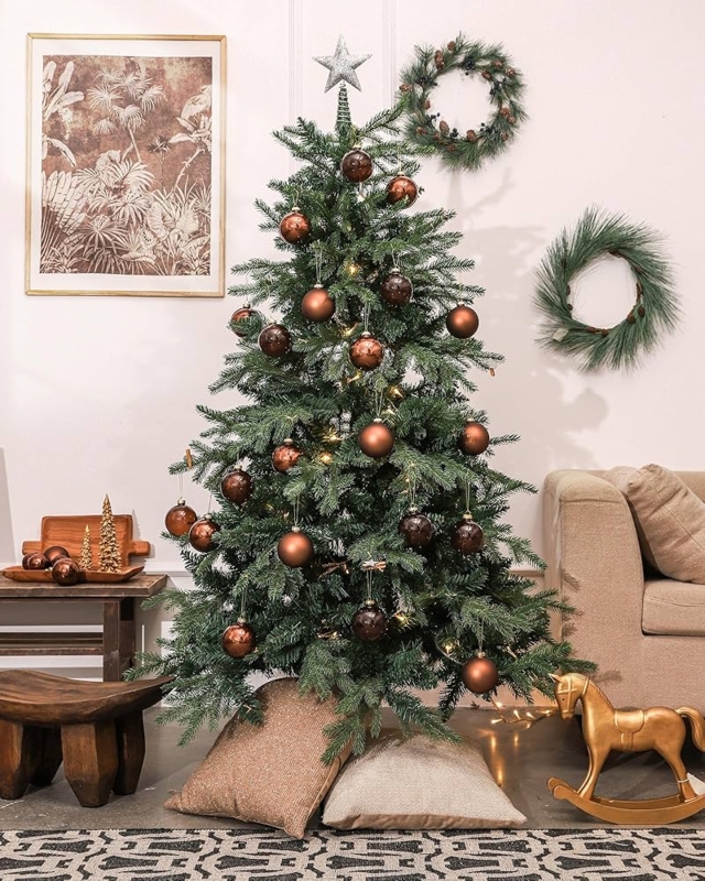 Christmas Ornament: Amber Glass with Ribbed Surface, Earthy Palette