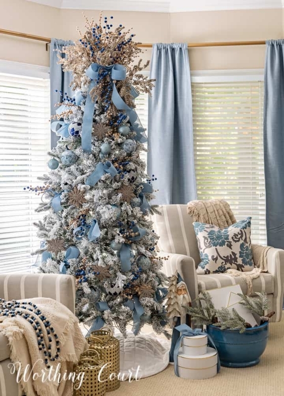 Christmas Tree Styling Navy Velvet Bows Neutral Ornaments Elegant Room