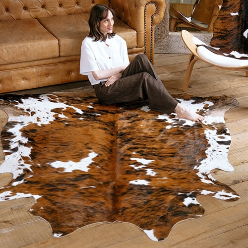 Cowhide Rug Natural Hide Shape High Contrast Pattern Natural Finish